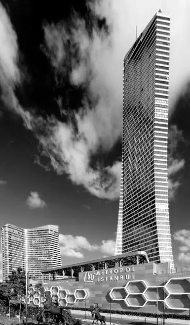 Schwarz-Weiß-Aufnahme des Metropol İstanbul in Ataşehir, dem Standort des Büros in Istanbul